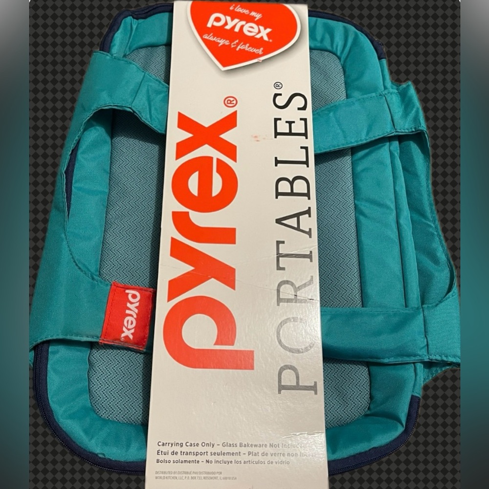 Pyrex Portables Turquoise Carry BAG ONLY
NEW!
